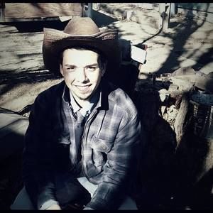 Meet your Posher, Maxwell